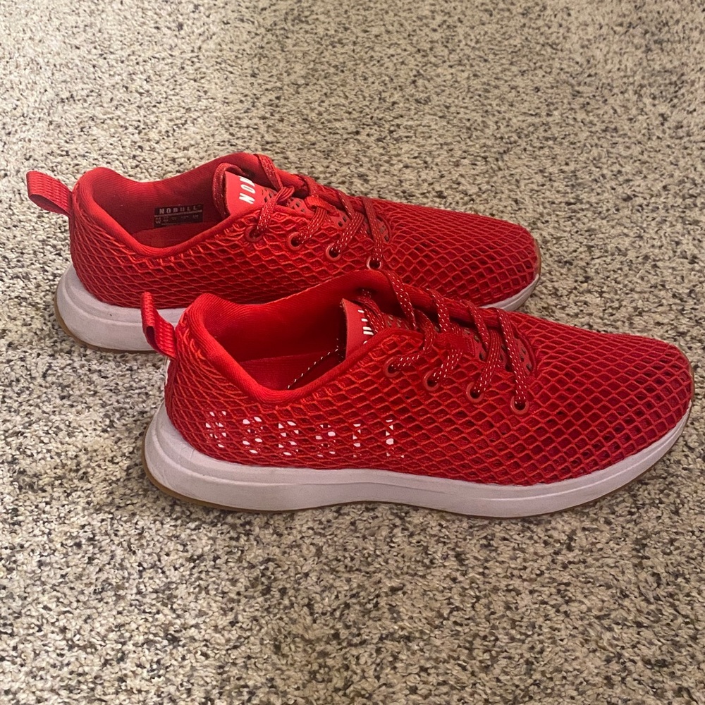Nobull Mesh Red Runners Size W8/M6.5